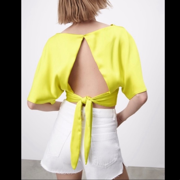 SATIN EFFECT OPEN BACK TOP - Picture 2 of 4